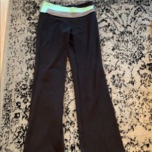 LuLuLemon pants size 6